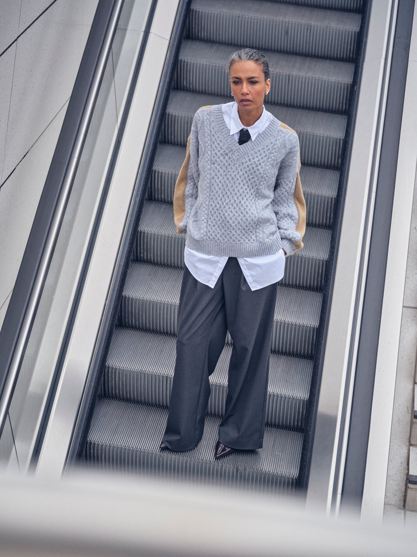 Beth Ottilli V neck knit