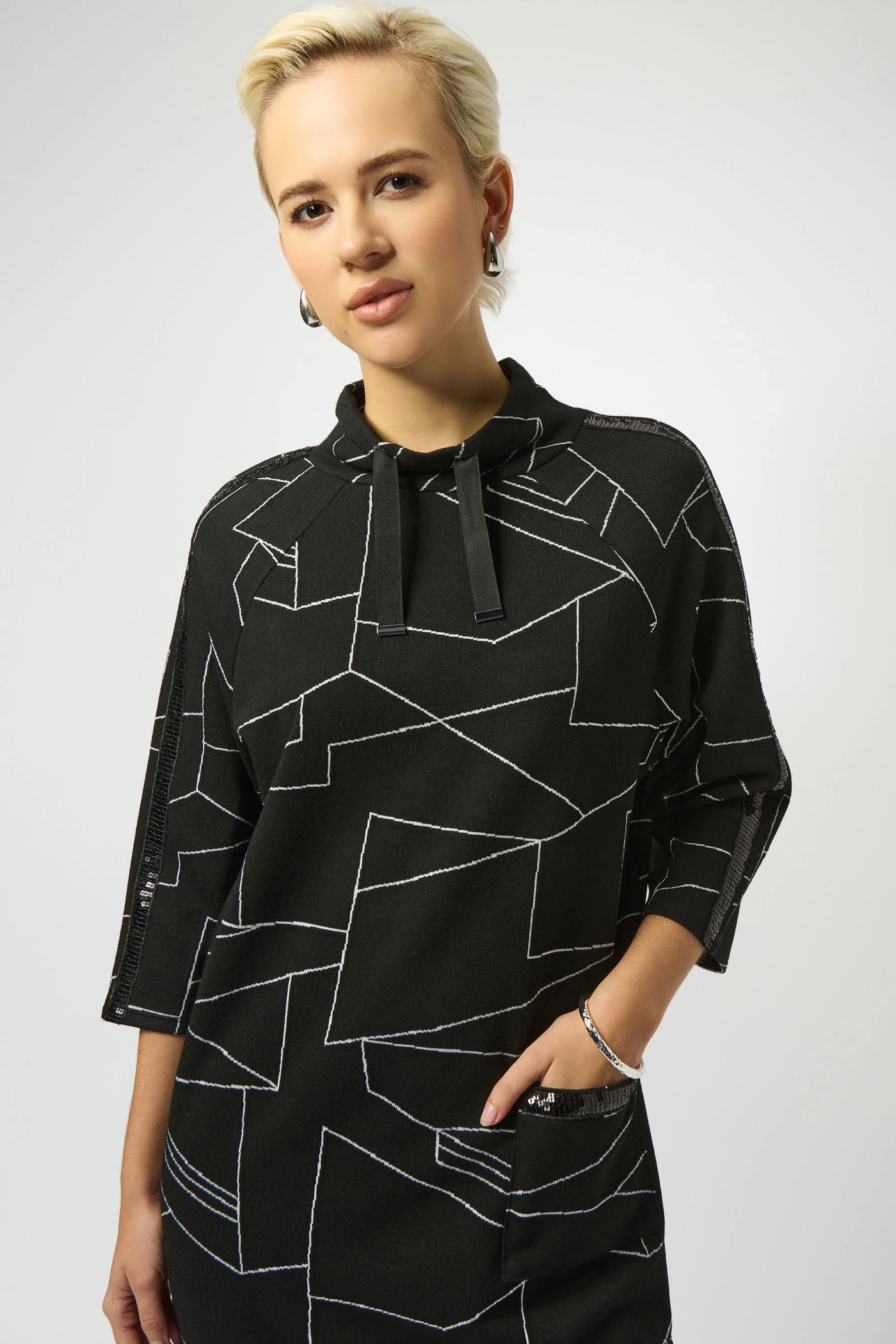 Jacquard knit abstract print straight dress