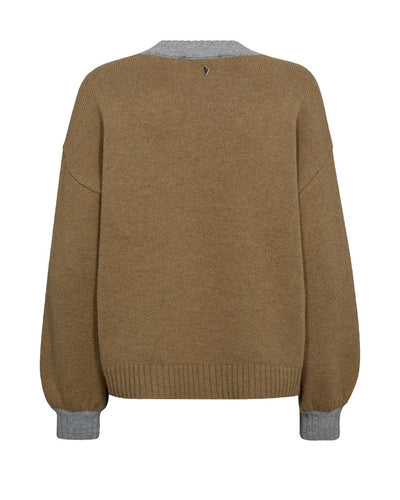 Beth Ottilli V neck knit
