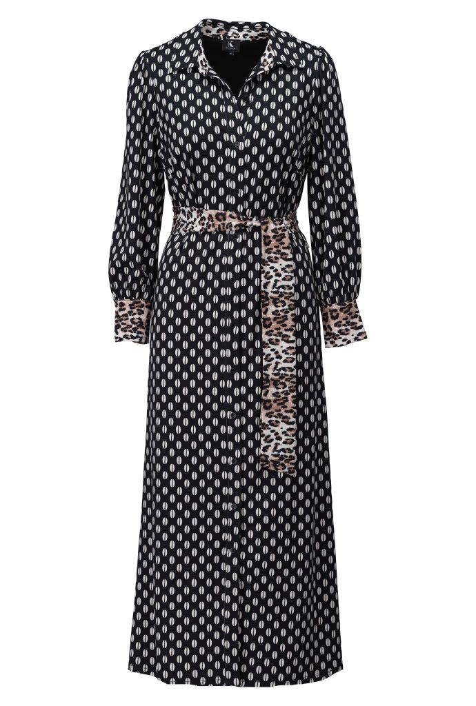 Monochrome shirt dress with leopard print belt