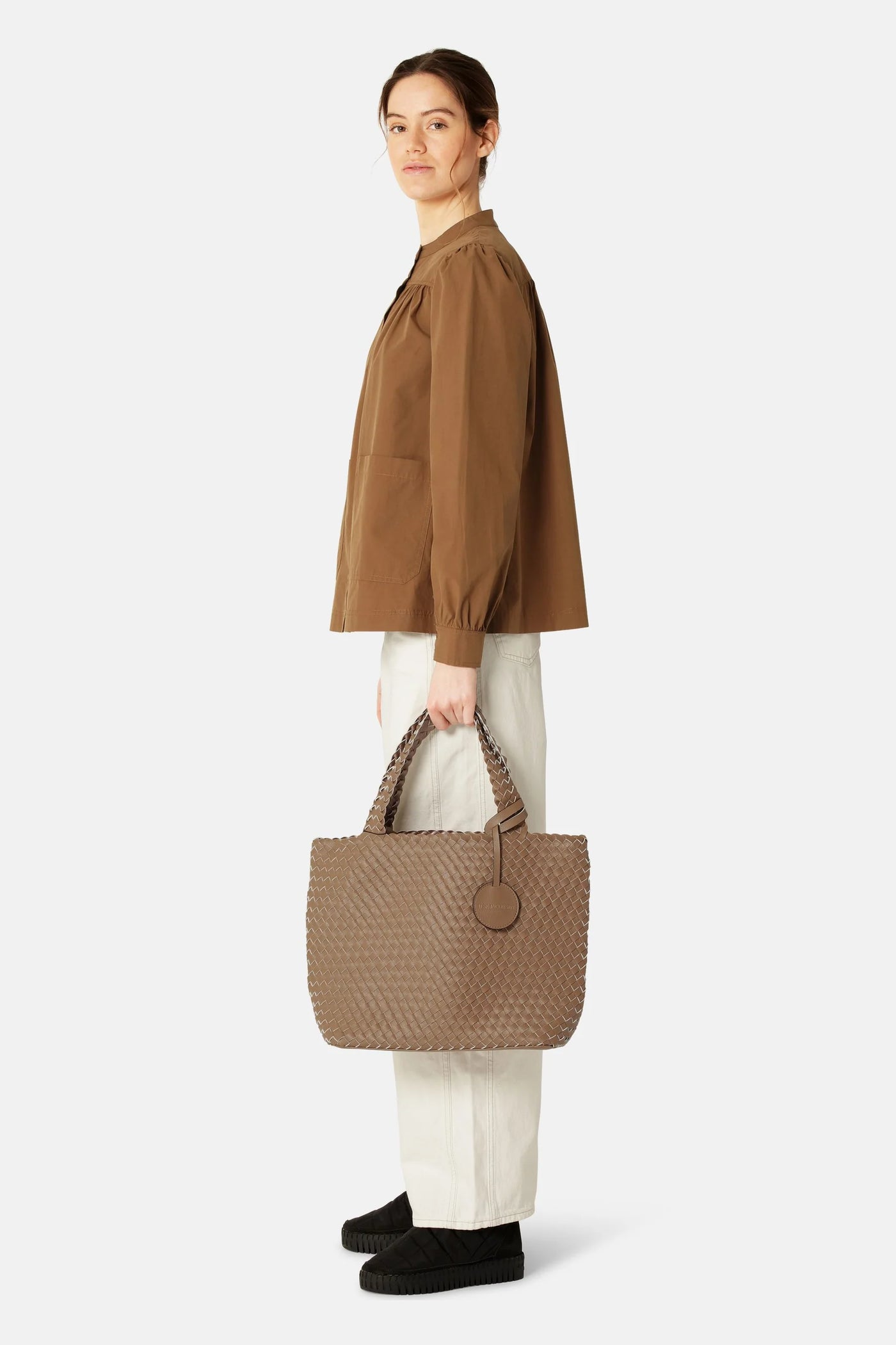 Braided tote bag in mocca metallic mocca