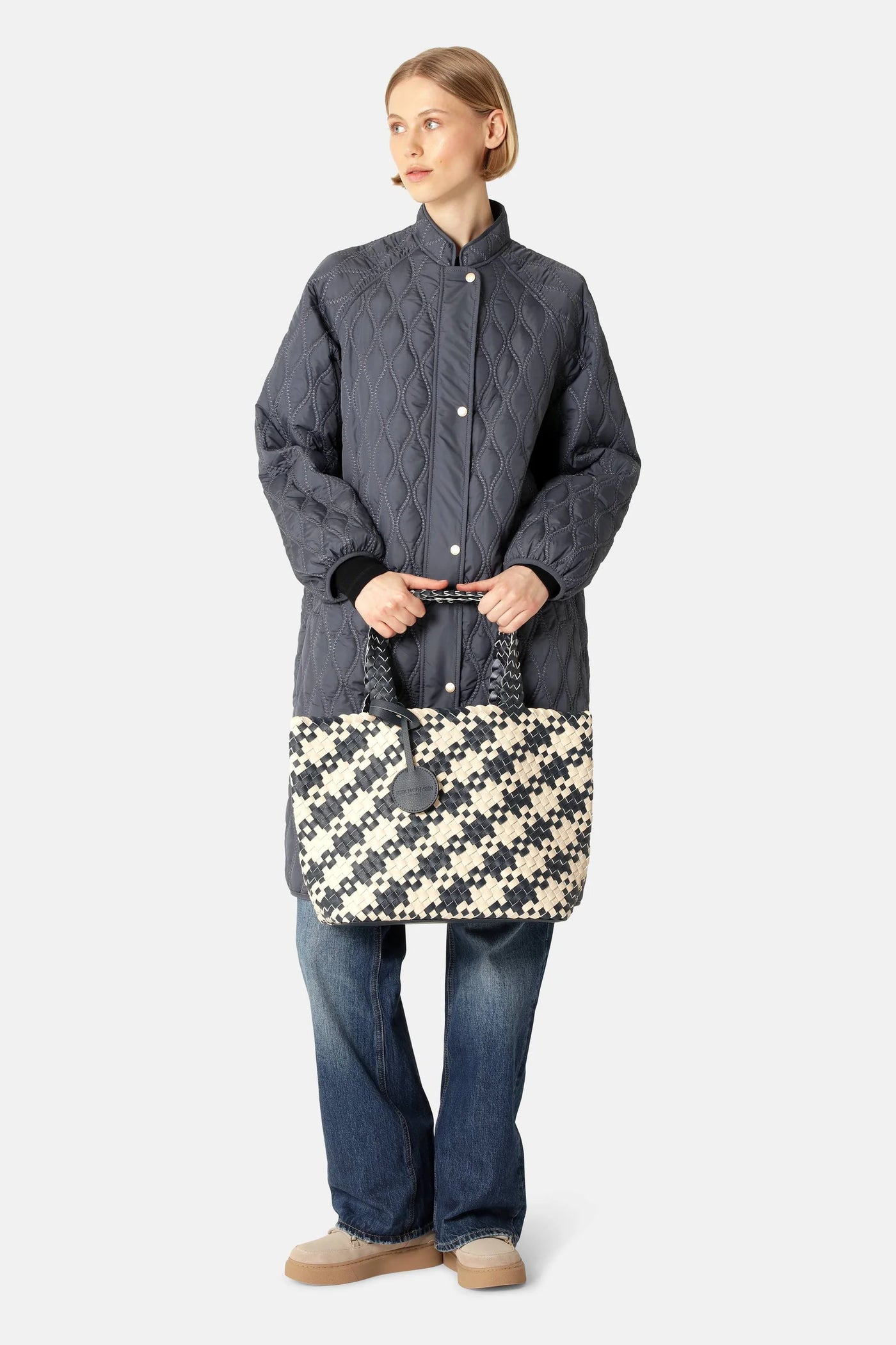 Houndstooth braided shopper in ombre blue/ light sand