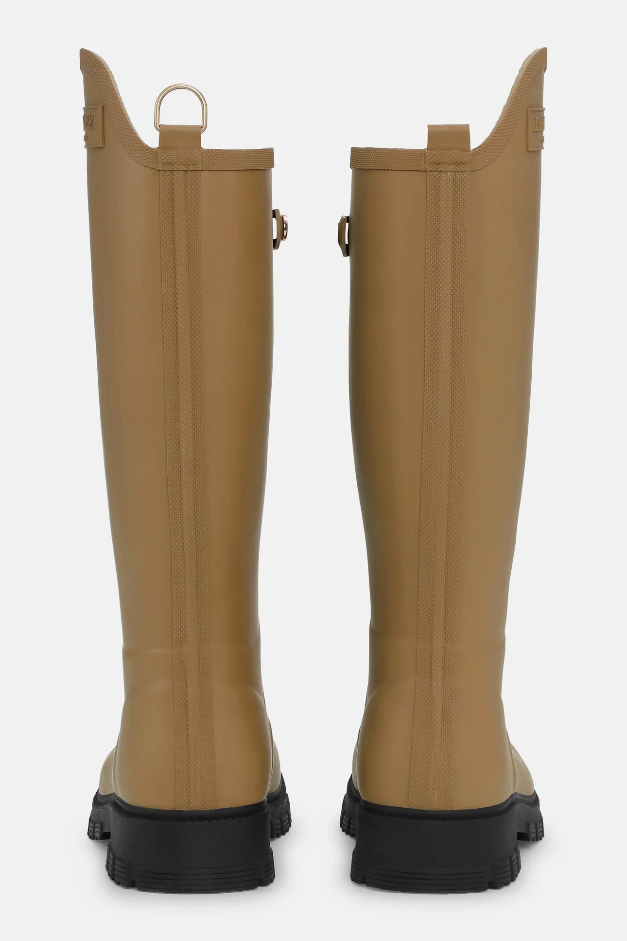 Asymmetric rain boots in mocha