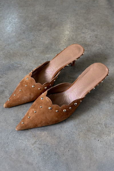 Suede scallop city mules
