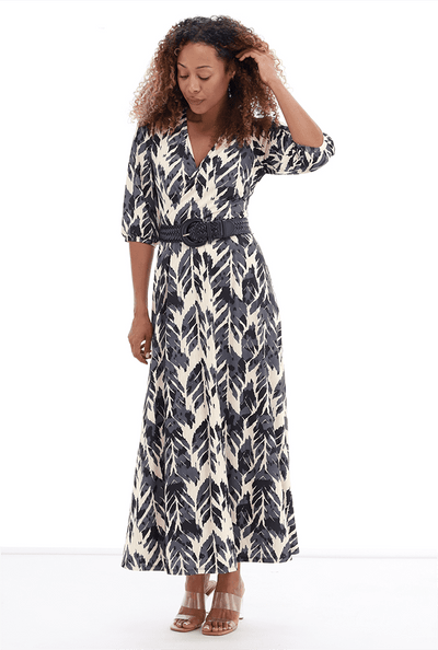 Maxi dress with leaf print and belt