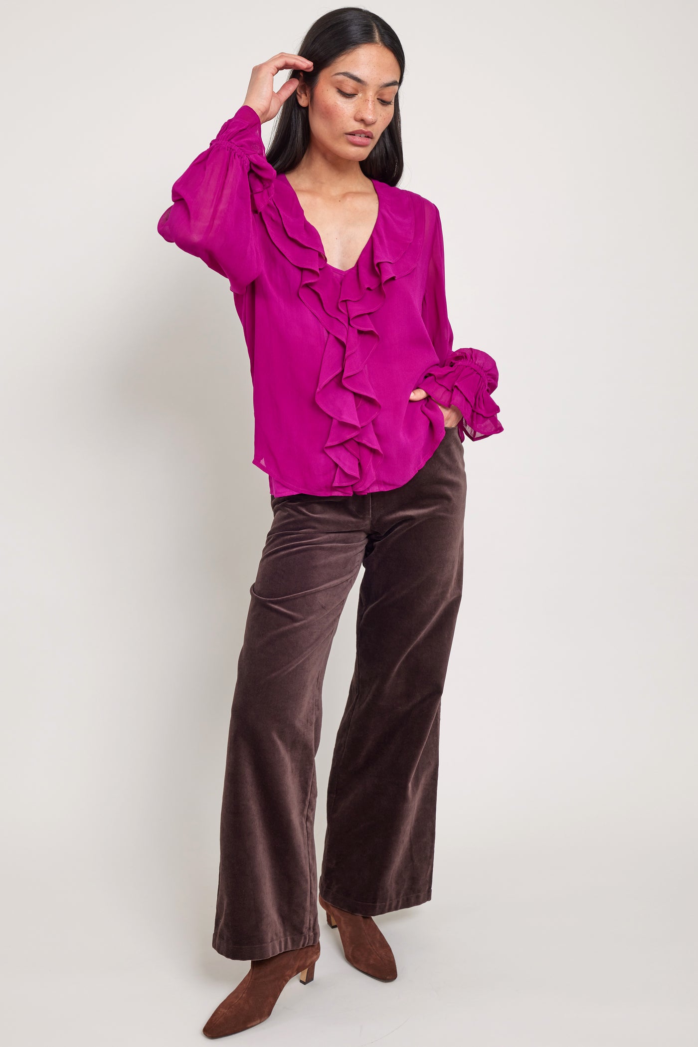 Nuan pink ruffle top
