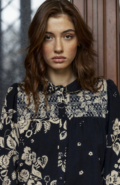 Tulla Blouse
