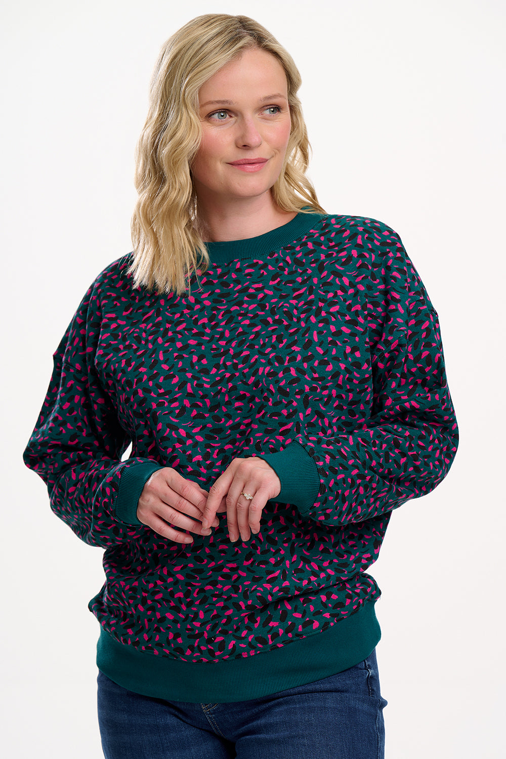 Eadie relalxed sweatshirt in green layered painterly marks