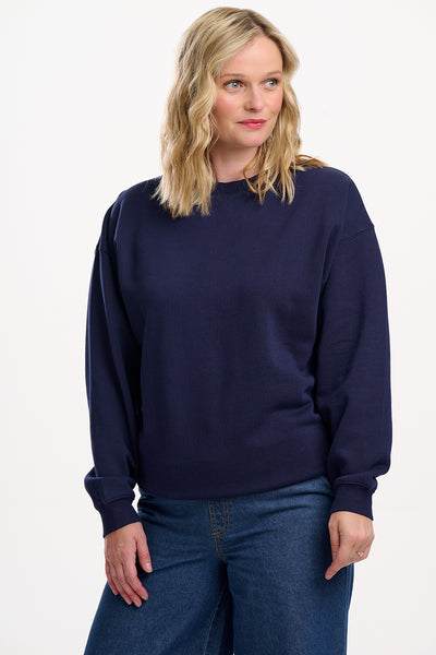 Eadie relalxed sweatshirt in midnight magic tiger